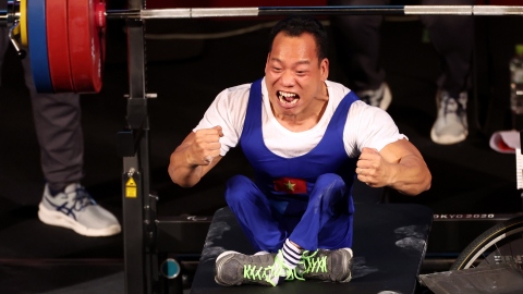 Lê Văn Công giành HCB, mang huy chương đầu tiên về cho Việt Nam tại Asian Para Games 2026